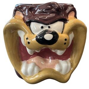 Looney Tunes Tasmanian Devil large 3D sculpted 90s kitschy nostalgic Kidcore mug